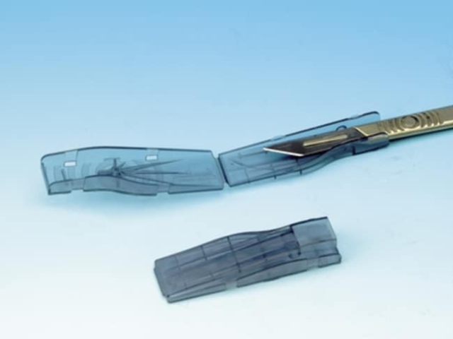 Swann-Morton&amp;trade;&amp;nbsp;Extracteur de lame de scalpel en plastique, stérile