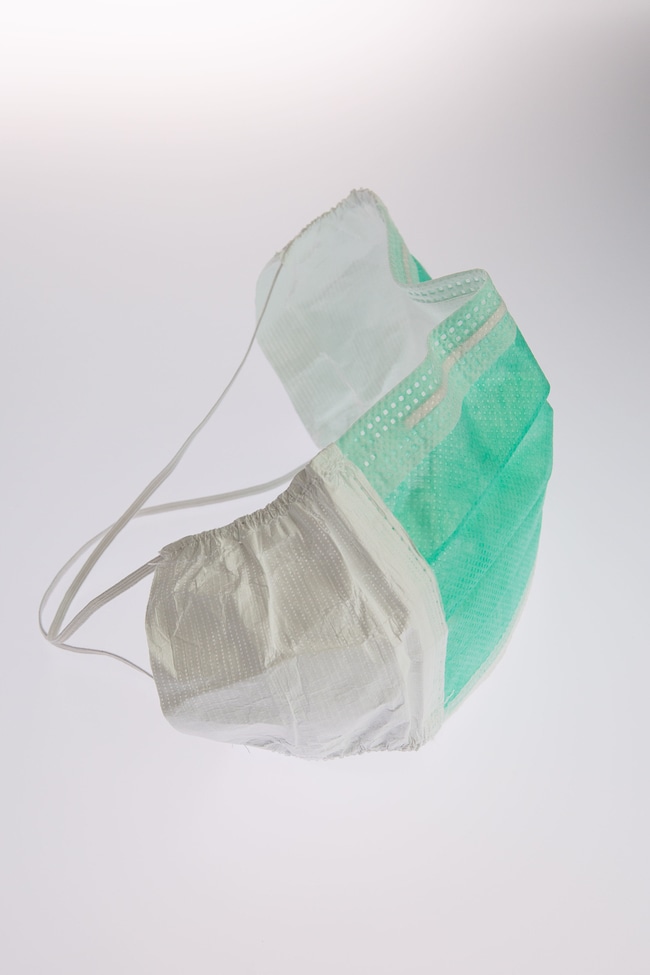 Keystone Cleanroom Products&nbsp;Masques faciaux pour salle blanche, irradiés gamma, avec extension latérale en Tyvek&trade;