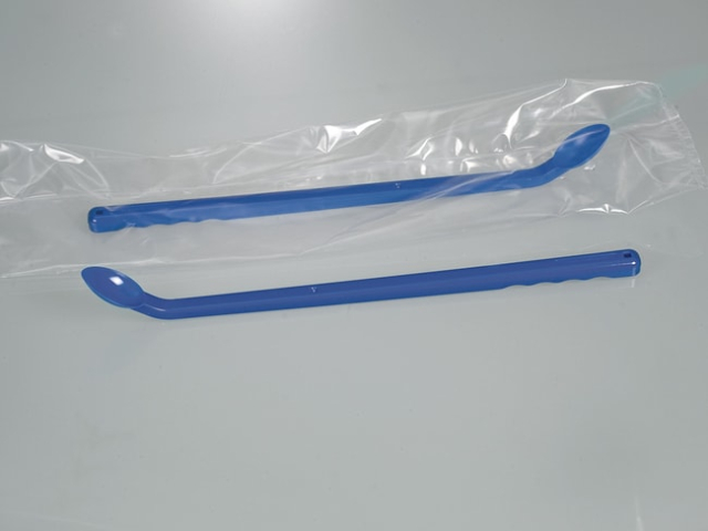 Buerkle&amp;trade;&amp;nbsp;Cuillère pour denrée alimentaires SteriPlast&amp;trade; poignée longue, bleu