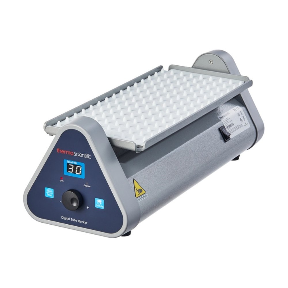 Thermo Scientific™ Agitateur basculant de tubes avec affichage numérique Prise EU, UK, CN