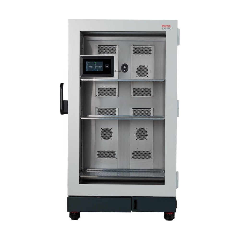 Heratherm CO2 Chamber 750 L Porte en verre